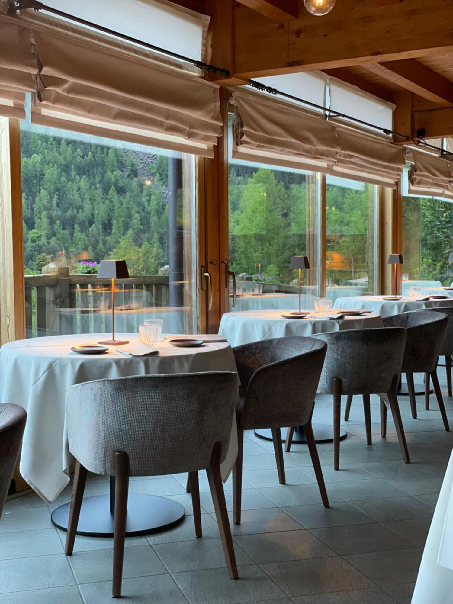 Silou Retreat Hotell Champdepraz Eksteriør bilde
